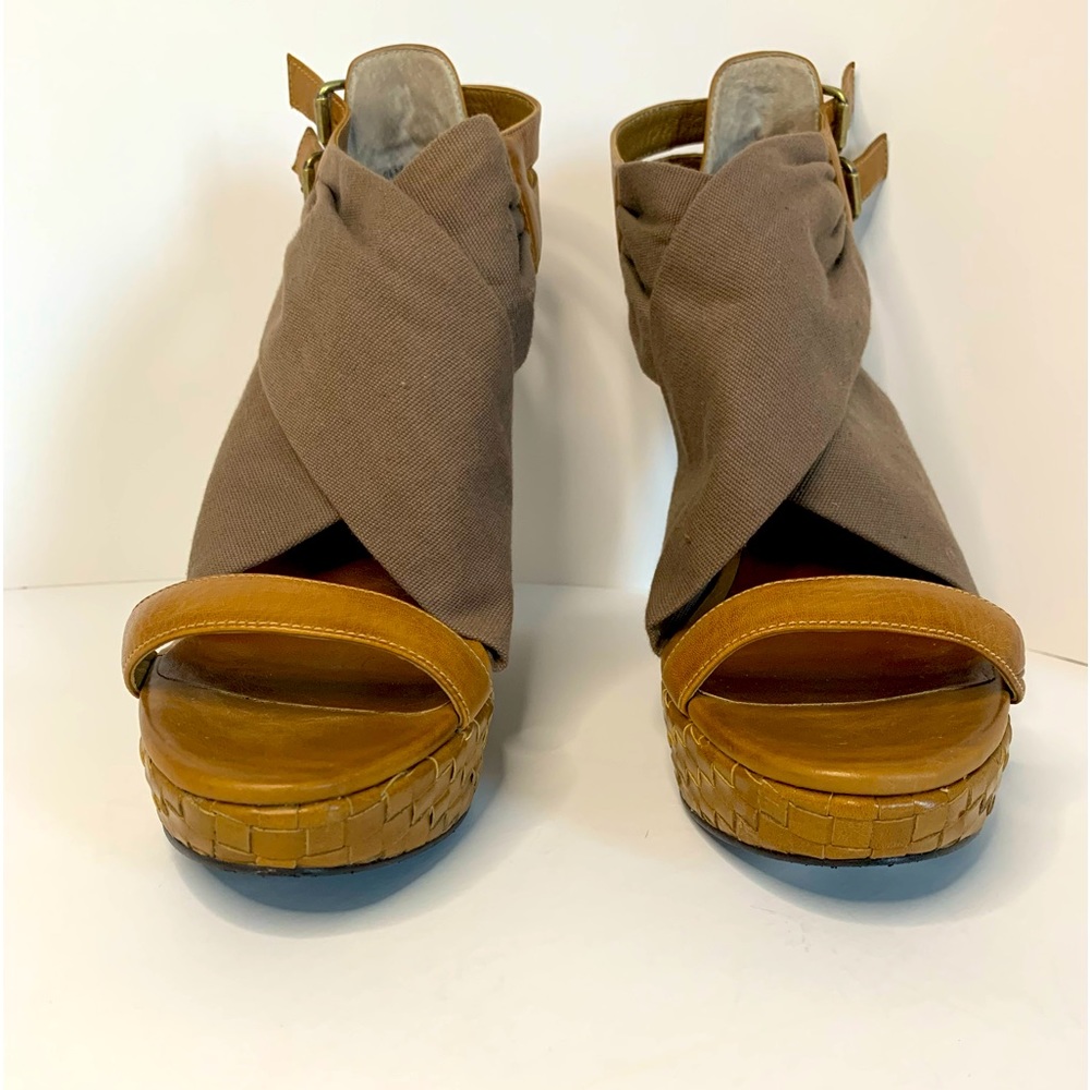 Halogen 8.5 brown woven leather wedge heel with crossover strap/double buckle